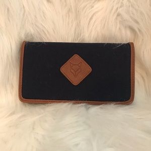 NWOT Aeropostale Navy Blue and Leather Wallet